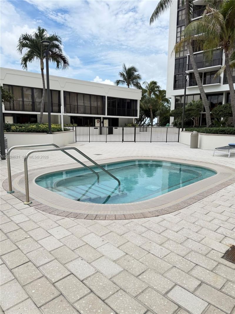 1925 Brickell Ave , Unit 2011, Miami, FL 33129 Photo