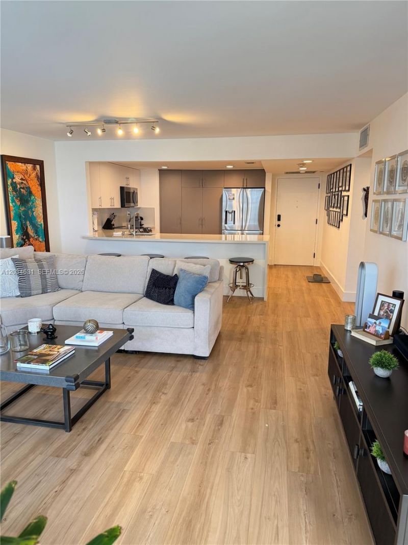 1925 Brickell Ave , Unit 2011, Miami, FL 33129 Photo
