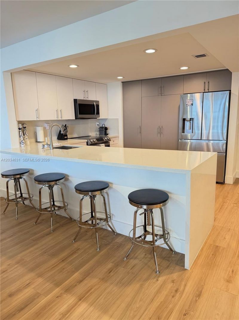 1925 Brickell Ave , Unit 2011, Miami, FL 33129 Photo