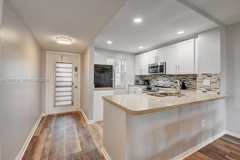 9880 Marina Blvd , Unit 1516, Boca Raton, FL 33428 Photo