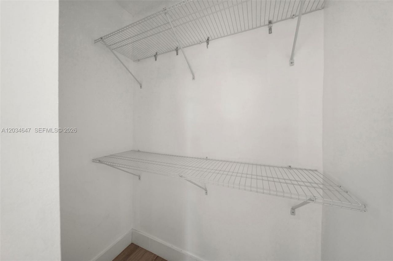 520 NW 104th St , Unit 520, Miami, FL 33150 Photo