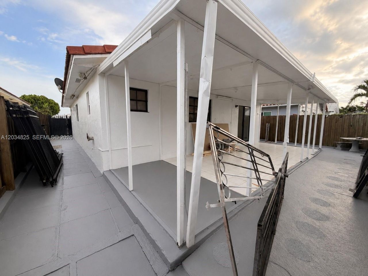 2485 W 70th Pl, Hialeah, FL 33016 Photo