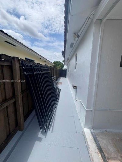 2485 W 70th Pl , Hialeah, FL 33016 Photo