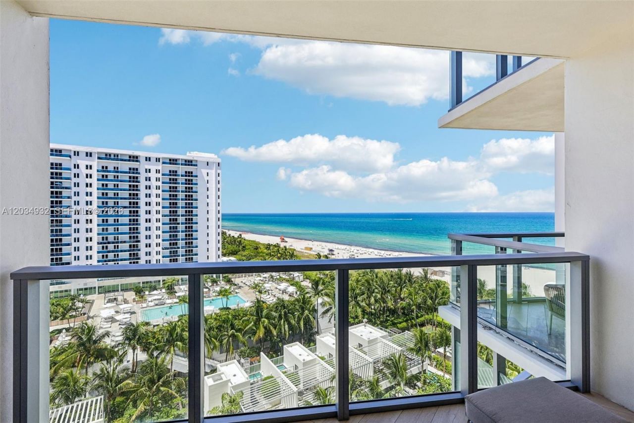 2201 Collins Ave , Unit 1019, Miami Beach, FL 33139 Photo