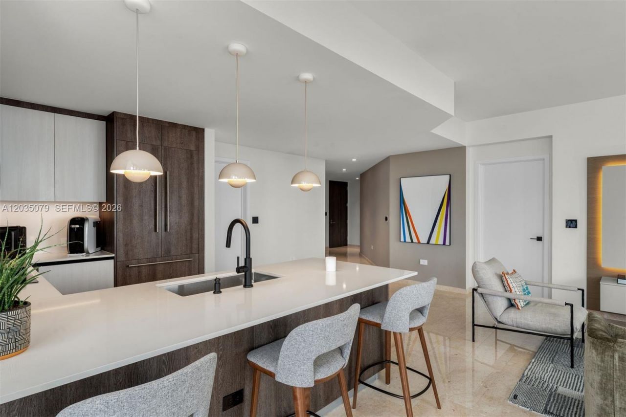 68 SE 6th St , Unit 2612, Miami, FL 33131 Photo