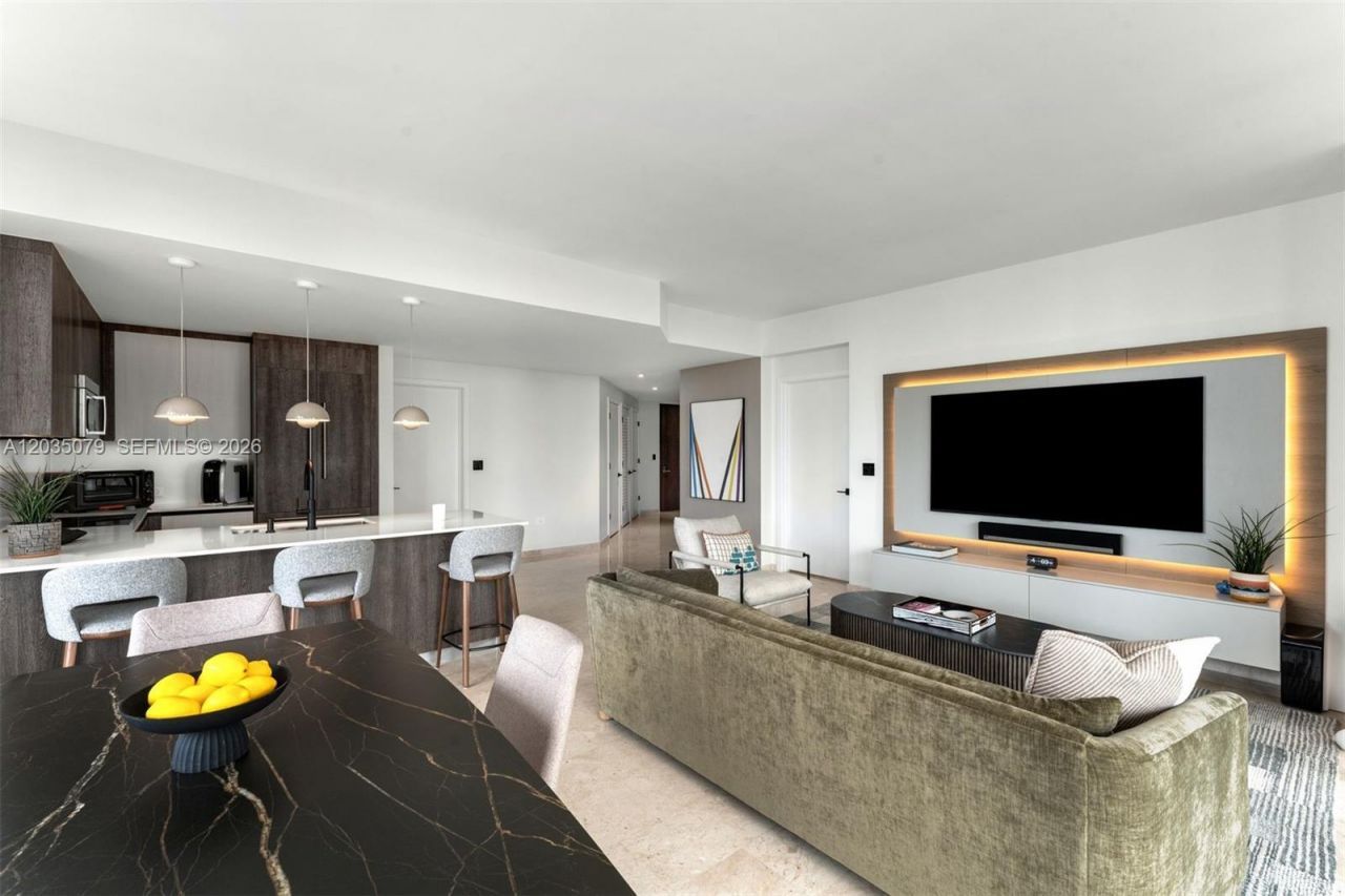 68 SE 6th St , Unit 2612, Miami, FL 33131 Photo