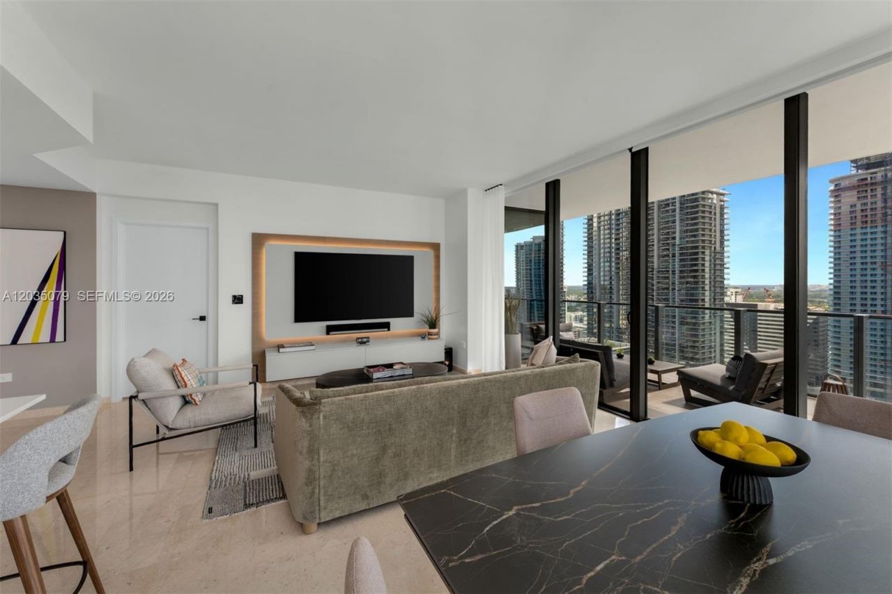 68 SE 6th St , Unit 2612, Miami, FL 33131 Photo