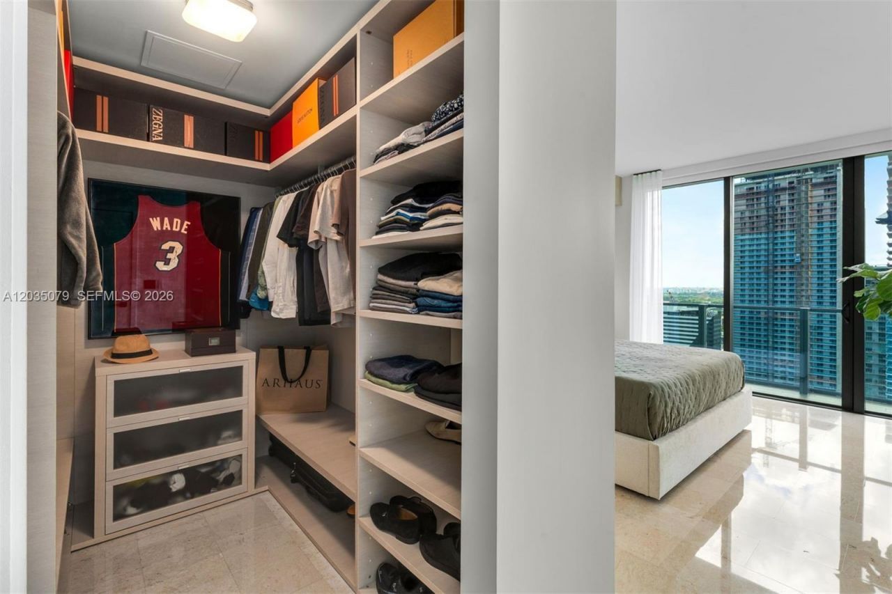 68 SE 6th St , Unit 2612, Miami, FL 33131 Photo