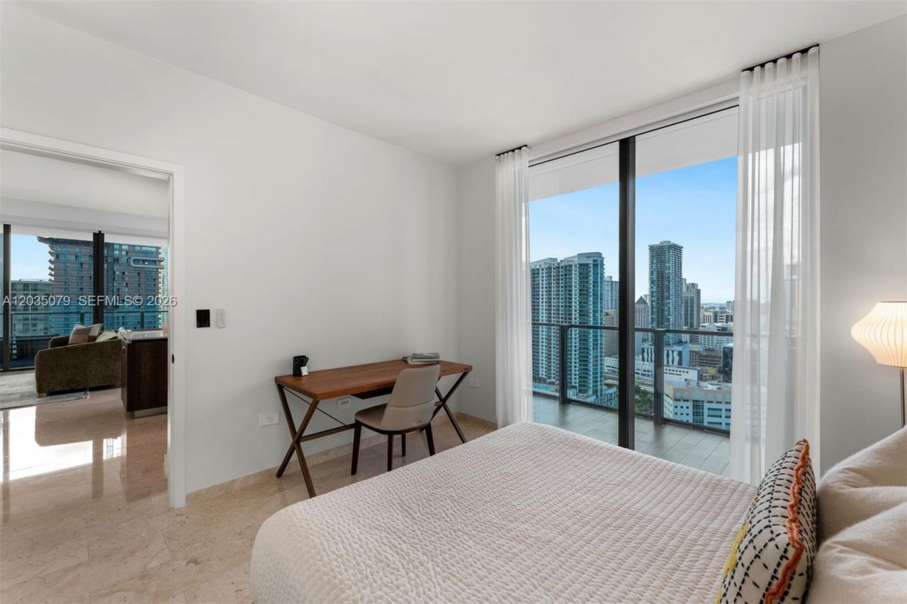 68 SE 6th St , Unit 2612, Miami, FL 33131 Photo