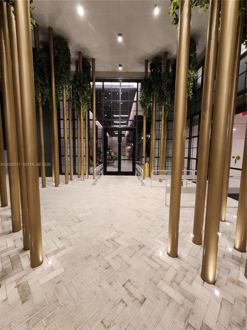 601 NE 1 Ave , Unit 2812, Miami, FL 33132 Photo