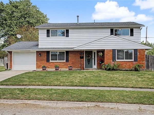 4843 Pennswood Drive, Huber Heights, OH 45424