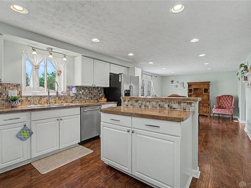 4843 Pennswood Drive, Huber Heights, OH 45424 Photo 12