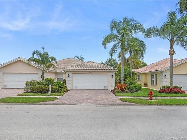 8693 SE Retreat Drive, Hobe Sound, FL 33455