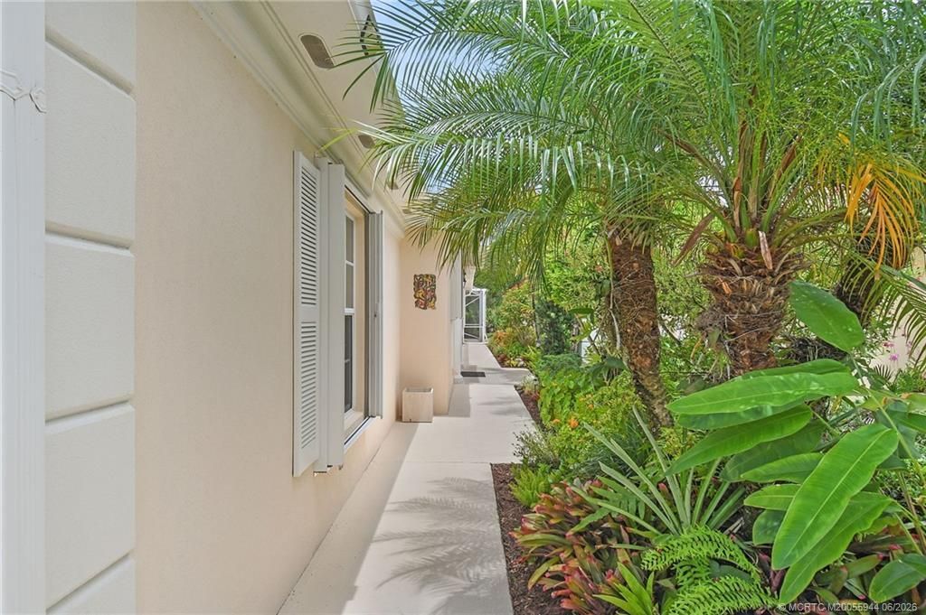 8693 SE Retreat Drive, Hobe Sound, FL 33455 Photo