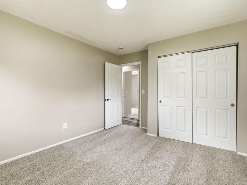 1831 Creekside Drive , Columbus, OH 43223 Photo 10