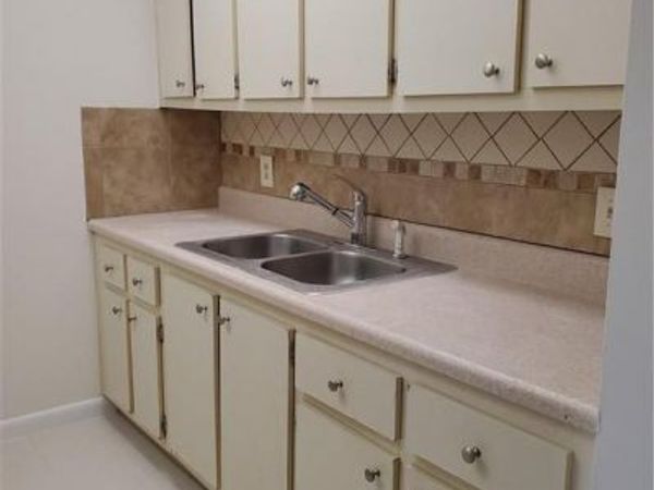 251 SW 134th Way, Unit 109m, Pembroke Pines, FL 33027