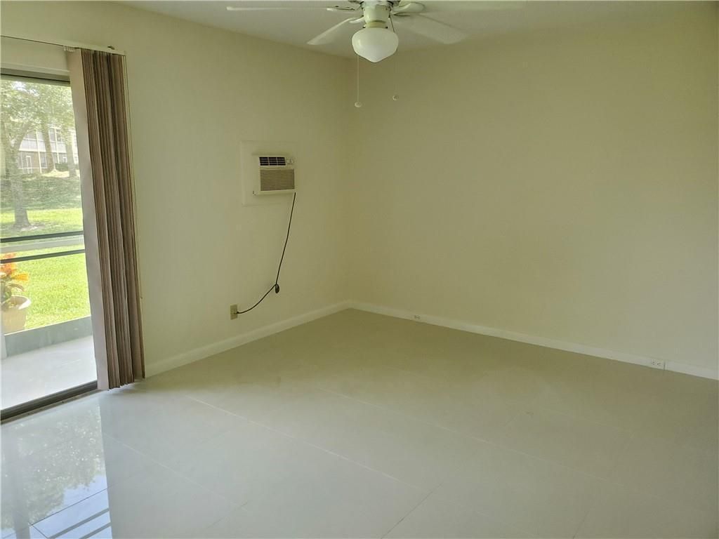 251 SW 134th Way, Unit 109m, Pembroke Pines, FL 33027 Photo