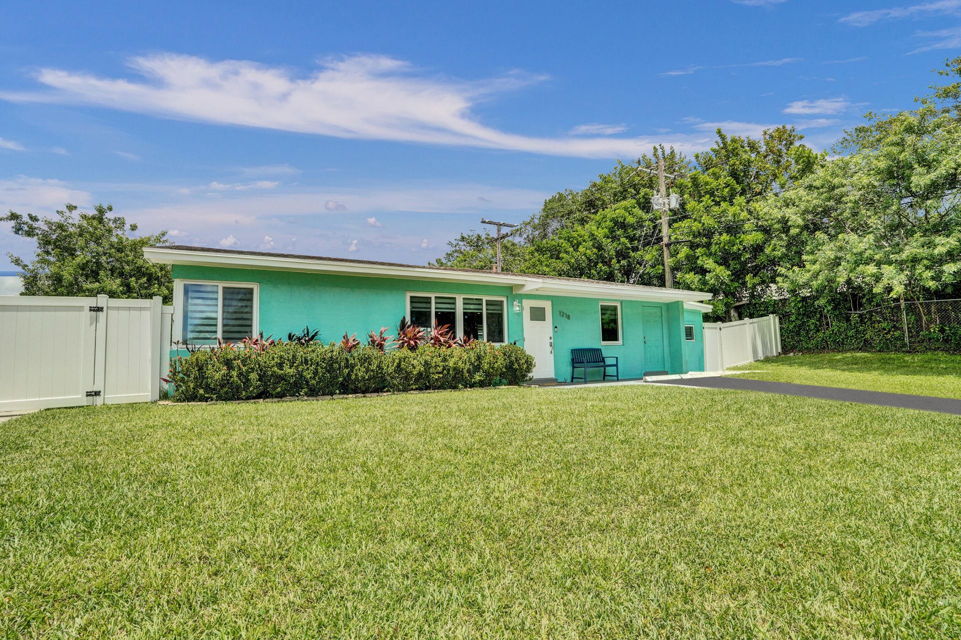 1218 SW 22nd Avenue, Delray Beach, FL 33445 Photo