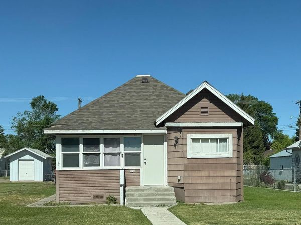 809 D Street, Rupert, ID 83350