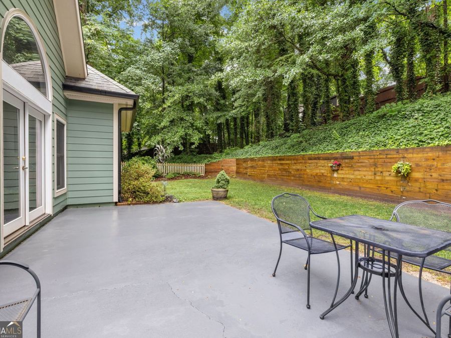 Property Image 38