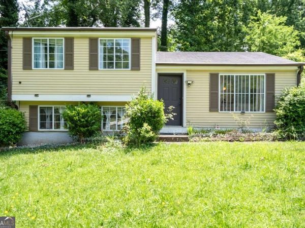 726 Lawndale Court, Norcross, GA 30093