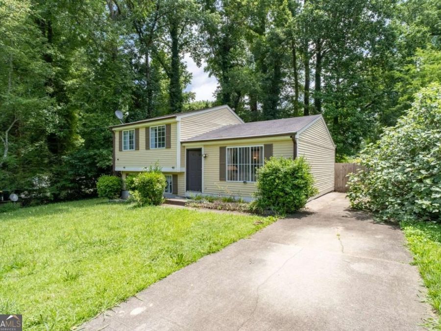 Property Image 4