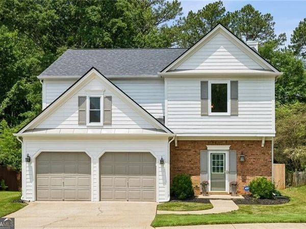 5030 Foxberry Lane, Roswell, GA 30075