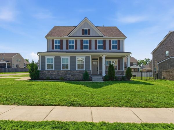 107 Meyrick Dr , Gallatin, TN 37066