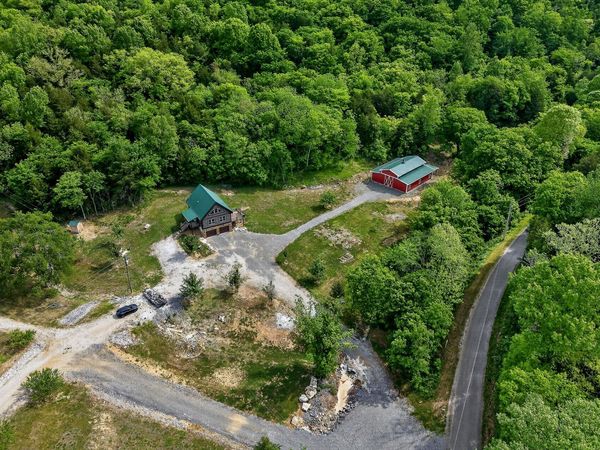 4830 Ensor Hollow Rd, Buffalo Valley, TN 38548
