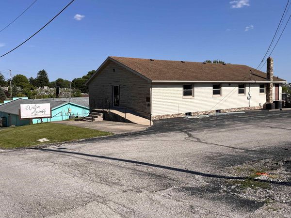 1409 W Kirkwood Avenue, Bloomington, IN 47404