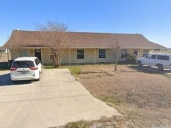 301 S Blue Jay Court, Weatherford, TX 76088
