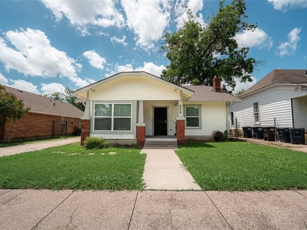 924 E Leuda Street, Fort Worth, TX 76104