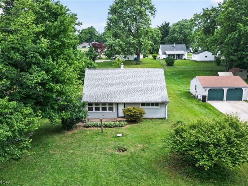 4174 Burkey Road, Austintown, OH 44515 Photo 2