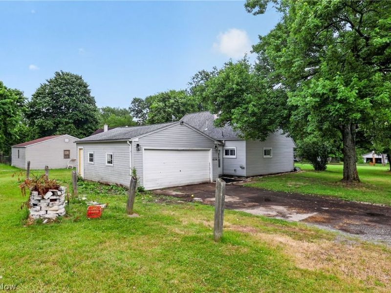 4174 Burkey Road, Austintown, OH 44515 Photo 23