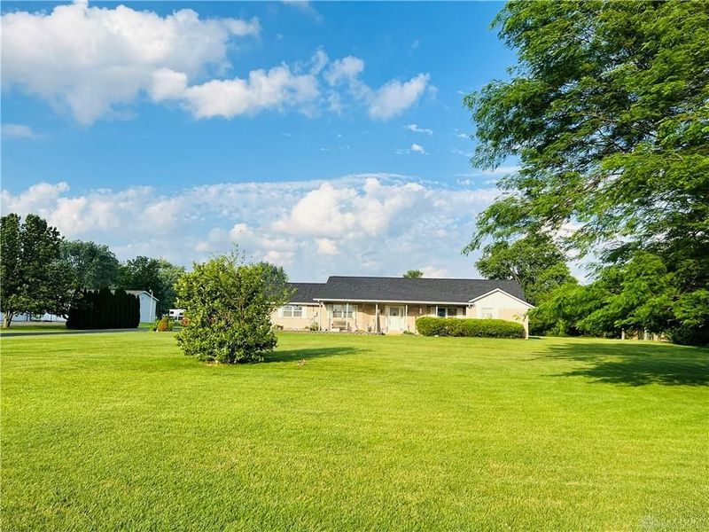 7940 Arlington Road, Brookville, OH 45309 Photo 6