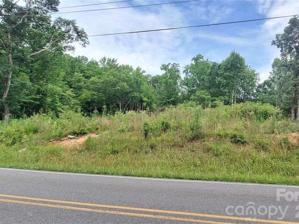 249 Ashebrook Park Road , Dallas, NC 28034