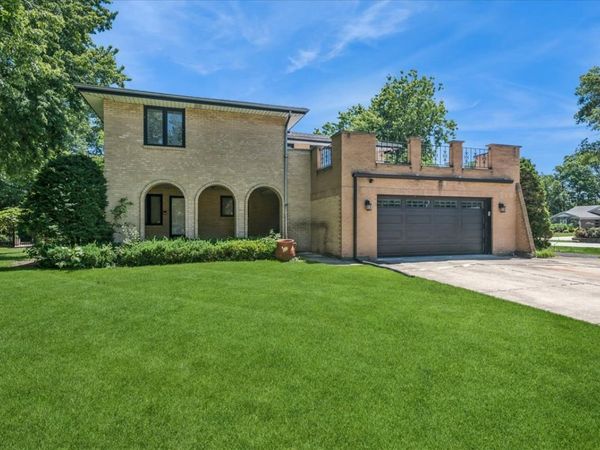 823 Tenuta Court, Olympia Fields, IL 60461