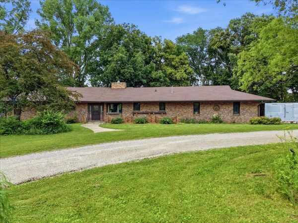2480 Inkpaduta Avenue, Webster City, IA 50595