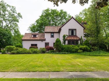 550 Winton Road S, Rochester, NY 14618