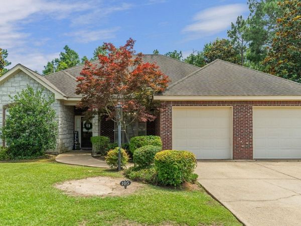 105 Morrell Cir., Hattiesburg, MS 39402