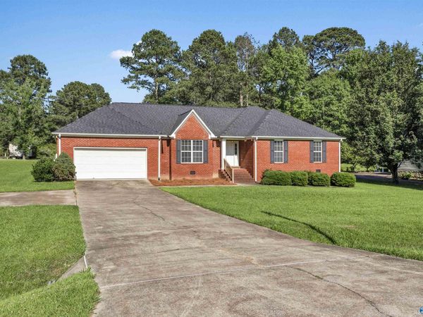 195 Independent Street, Centre, AL 35960