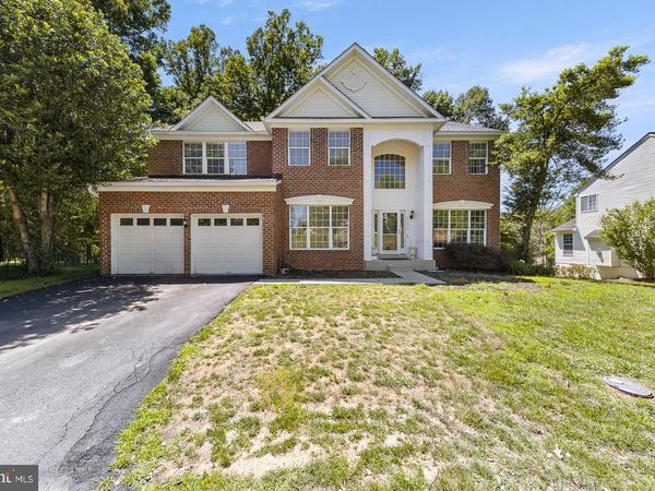 9201 GOLF COURT, MANASSAS PARK, VA 20111