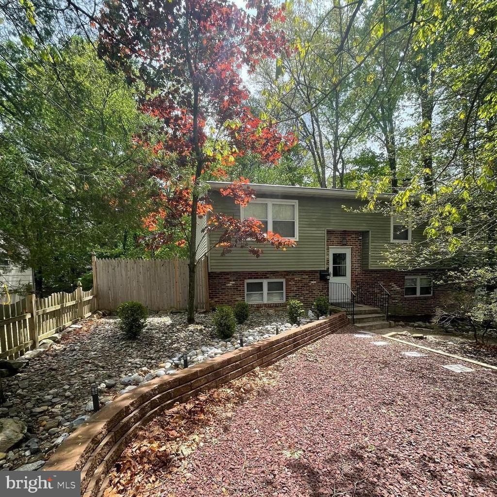 227 Chestnut Avenue, Lindenwold, NJ 08021 Main Photo