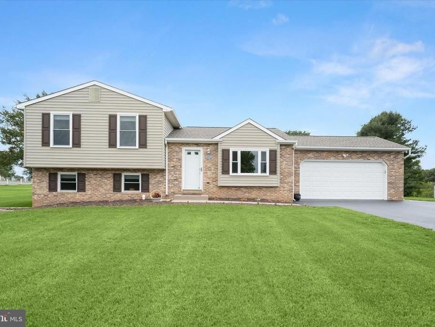 2661 Dotsons Ridge Road , Mount Airy, MD 21771 Main Photo