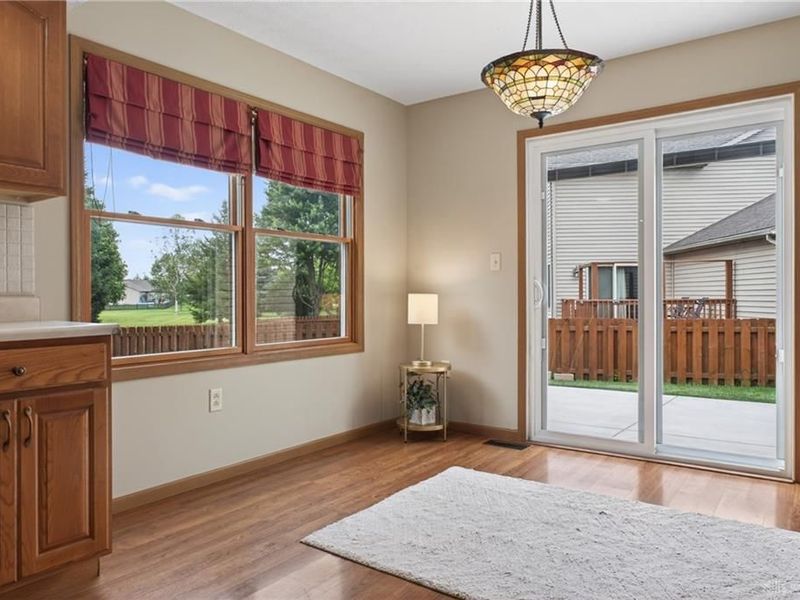 445 Clover Hill, Tipp City, OH 45371 Photo 10