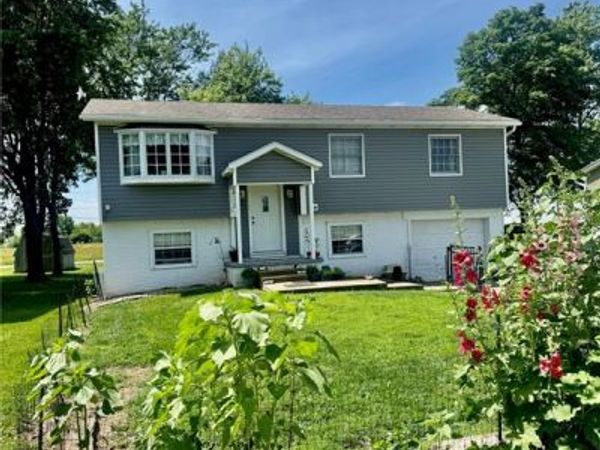 308 W 7th South Street, Mount Olive, IL 62069