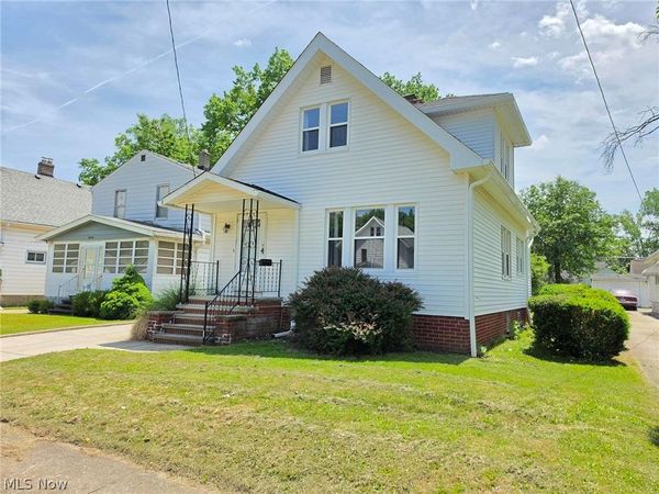 3909 Burger Avenue , Cleveland, OH 44109