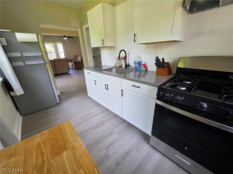 3909 Burger Avenue, Cleveland, OH 44109 Photo 13