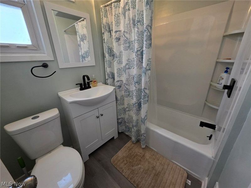 3909 Burger Avenue, Cleveland, OH 44109 Photo 15