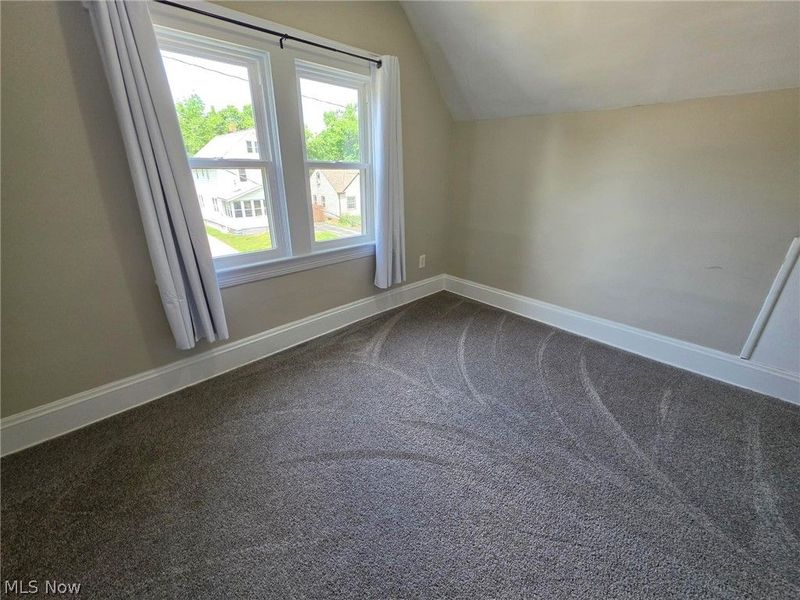 3909 Burger Avenue, Cleveland, OH 44109 Photo 25